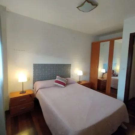 In With Pools And Paddel Apartment *