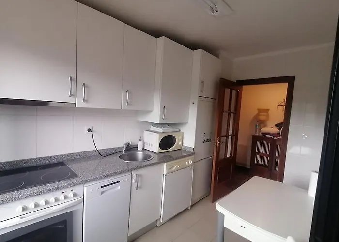 In With Pools And Paddel