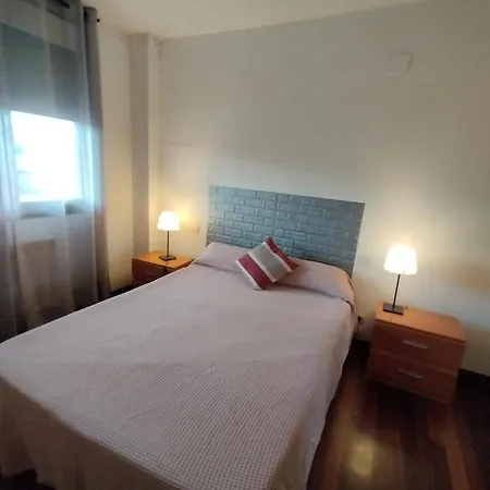 Appartement In With Pools And Paddel